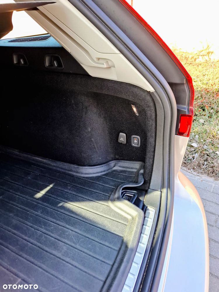 Volvo V60 B3 B Core - 17