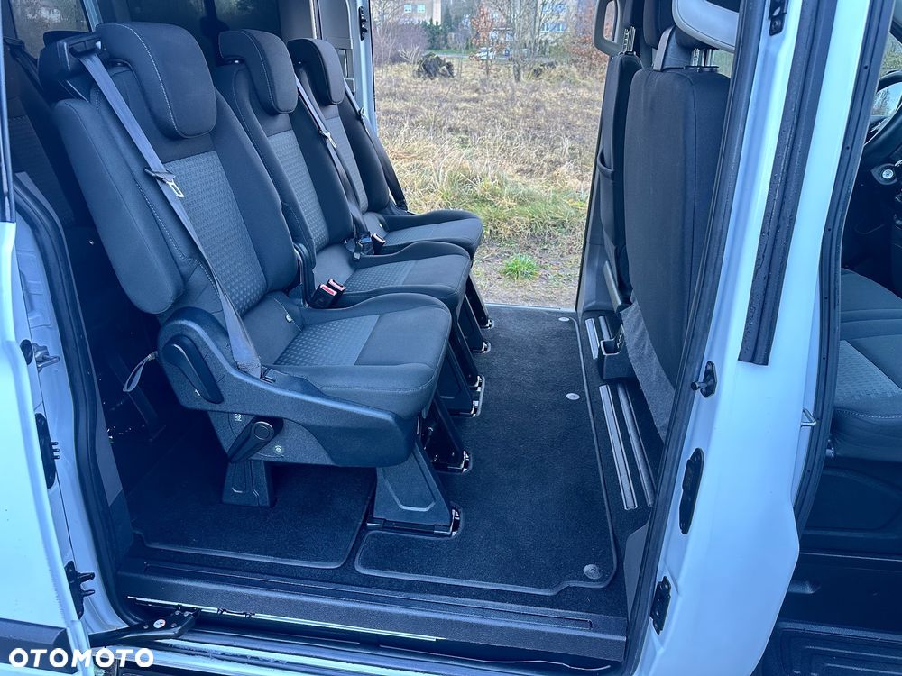 Ford Tourneo Custom 2.0 EcoBlue L2 Trend - 11