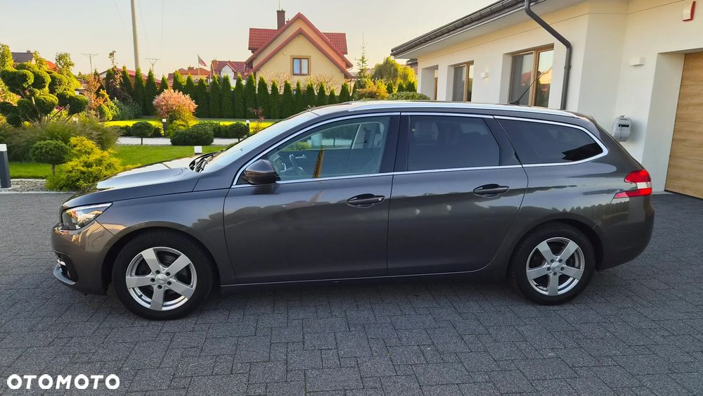 Peugeot 308 BlueHDi 130 Stop & Start Allure - 33