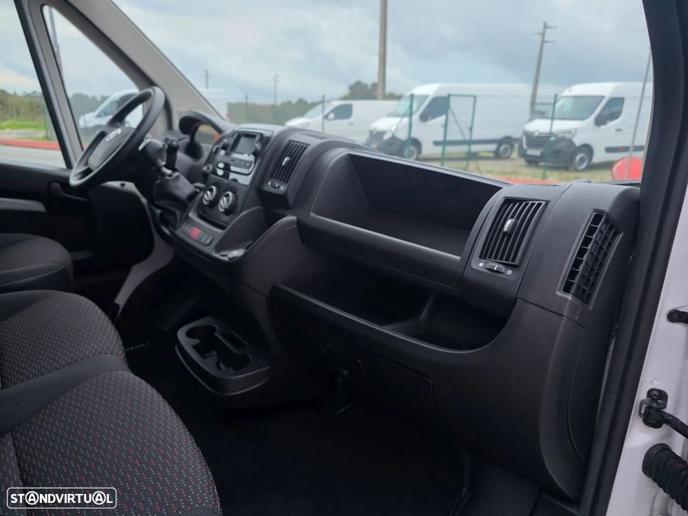 Fiat Ducato 35 2.2 Mjet L3H3 1000kms IVA INCLUÍDO - 18