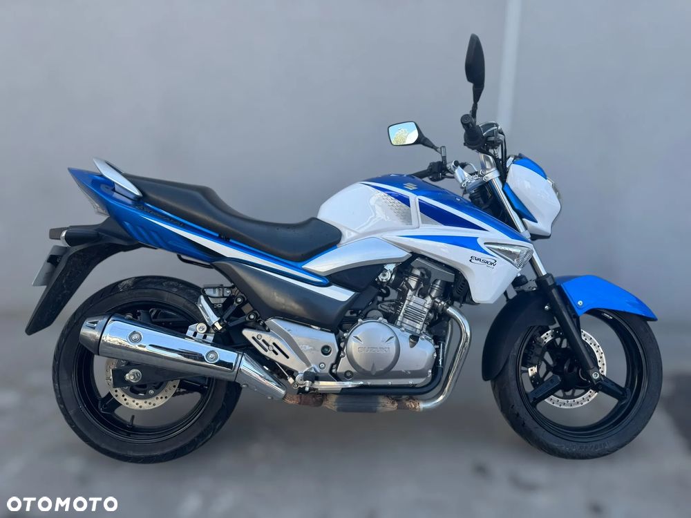 Suzuki GW 250 - 2