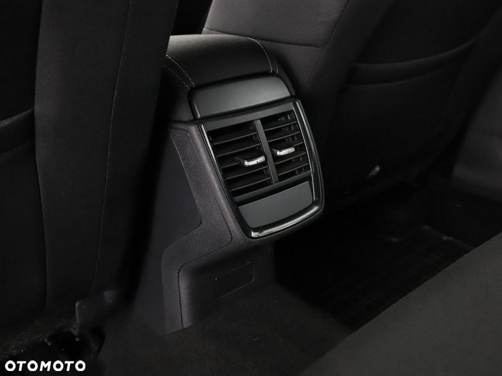 Skoda Kamiq 1.0 TSI Ambition - 38