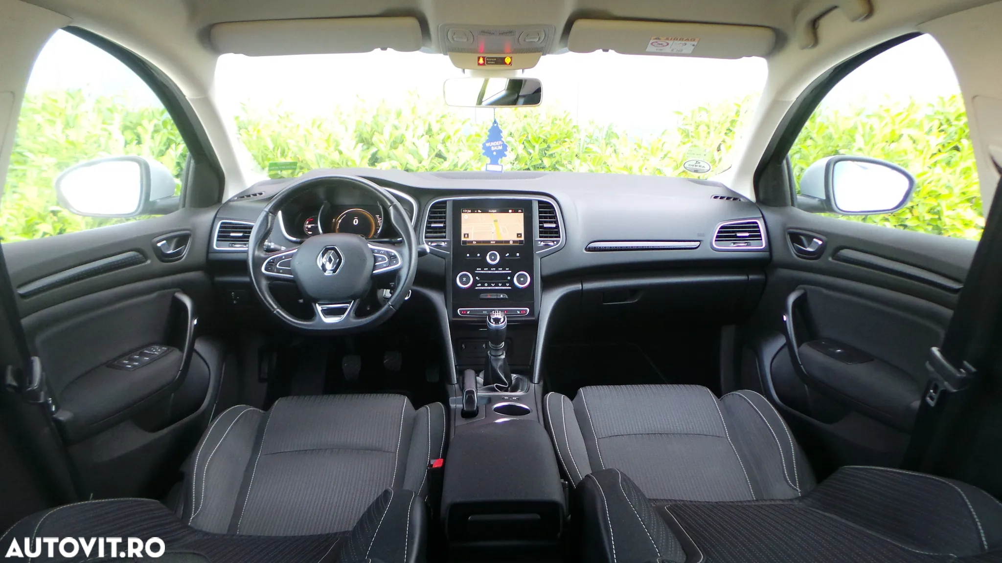 Renault Megane ENERGY TCe 130 BUSINESS - 5