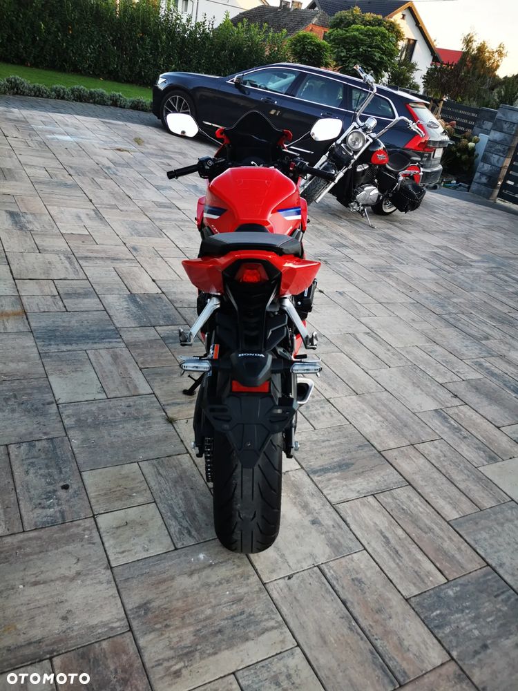 Honda CBR - 29