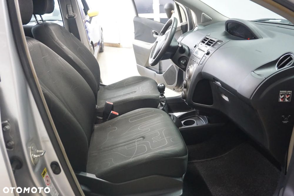 Toyota Yaris 1.33 VVT-i Comfort - 25