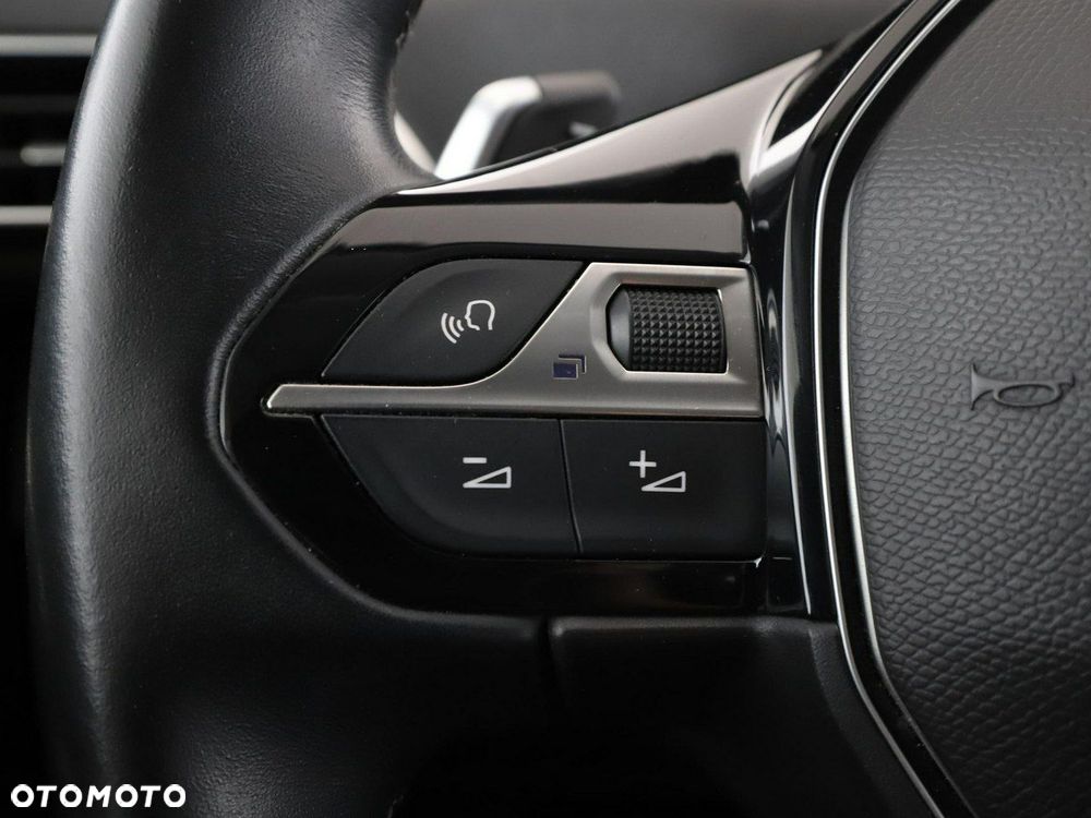 Peugeot 3008 PureTech 130 Stop & Start GPF EAT8 Allure Business-Paket - 34