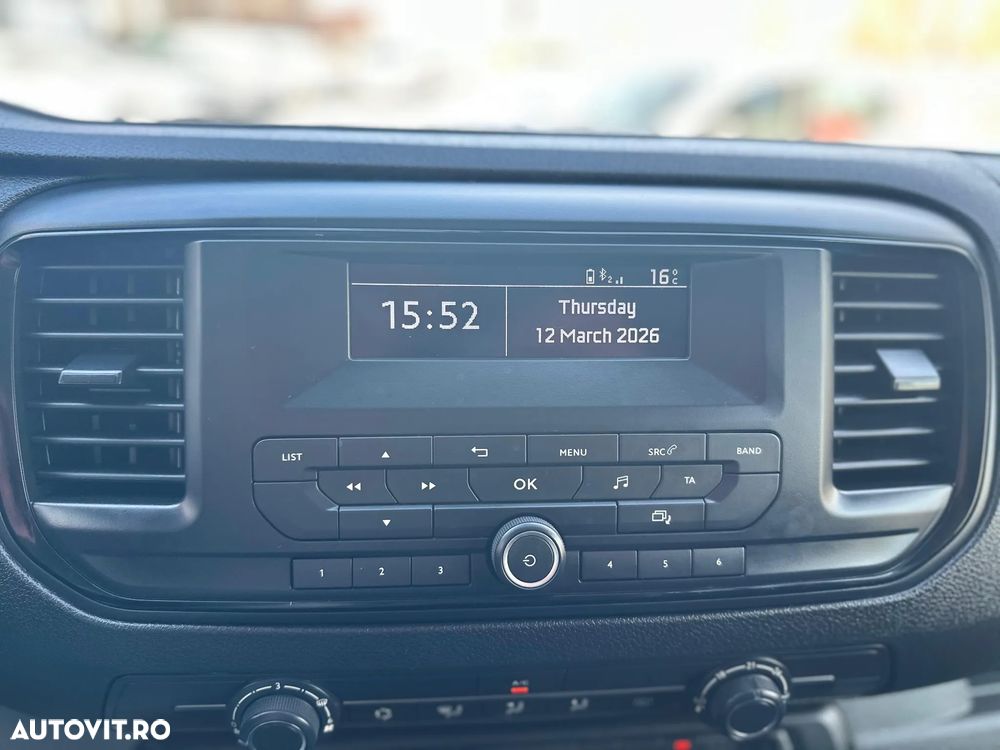 Toyota Proace 1.5 D-4D 120CP 8+1 L2H1 Base+ - 18