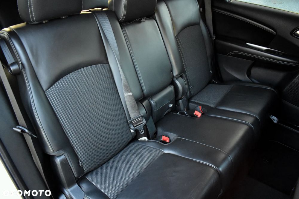 Fiat Freemont 2.0 Multijet 16V DPF Automatik Allrad Cross - 38