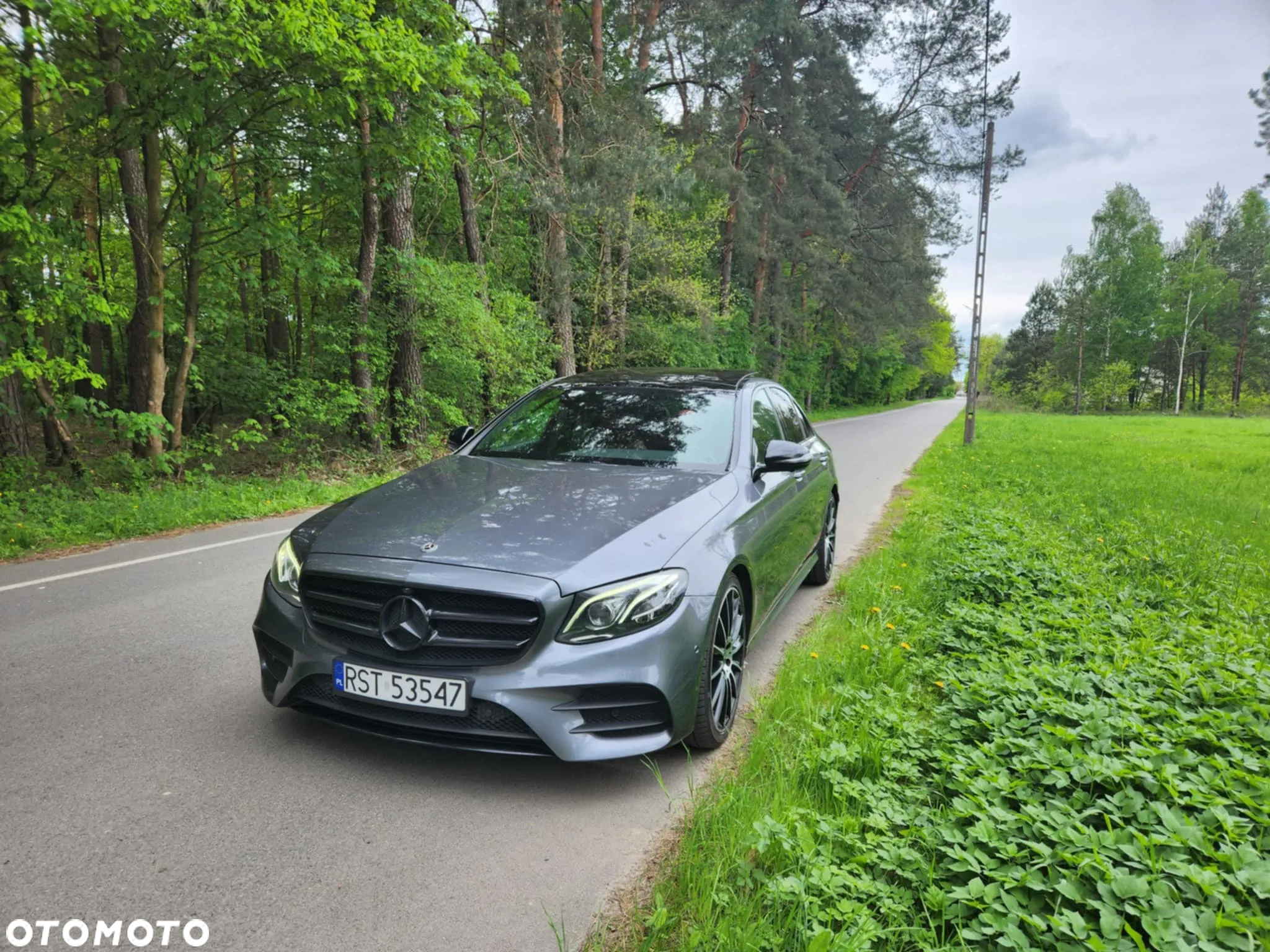 Mercedes-Benz Klasa E 220 d 9G-TRONIC AMG Line - 3