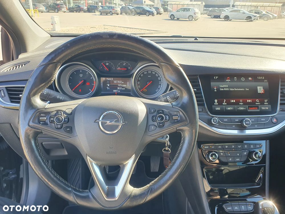 Opel Astra - 8