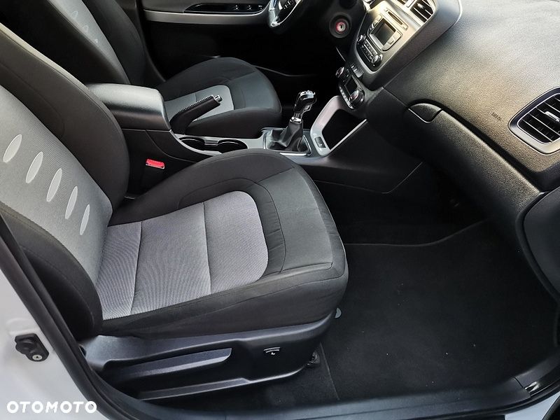 Kia Ceed 1.6 CRDi 128 Platinum Edition - 10