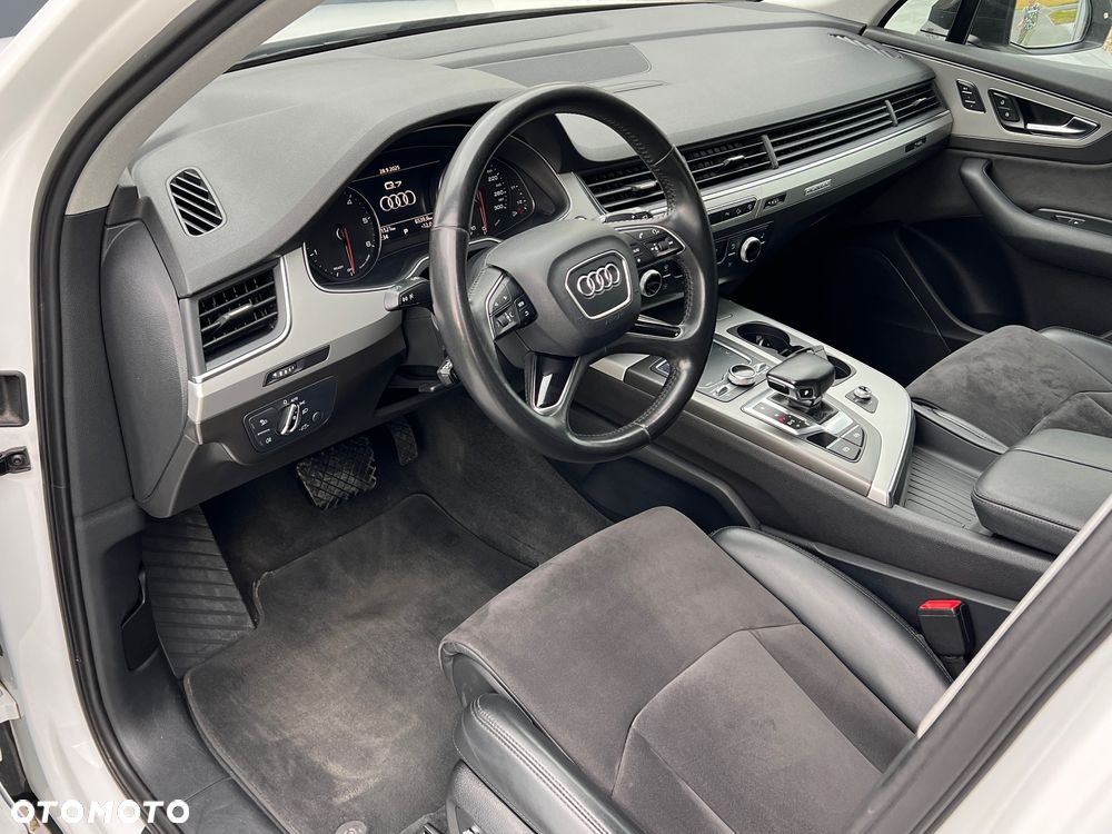Audi Q7 3.0 TDI Quattro Tiptronic - 9