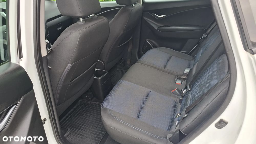 Hyundai ix20 - 9
