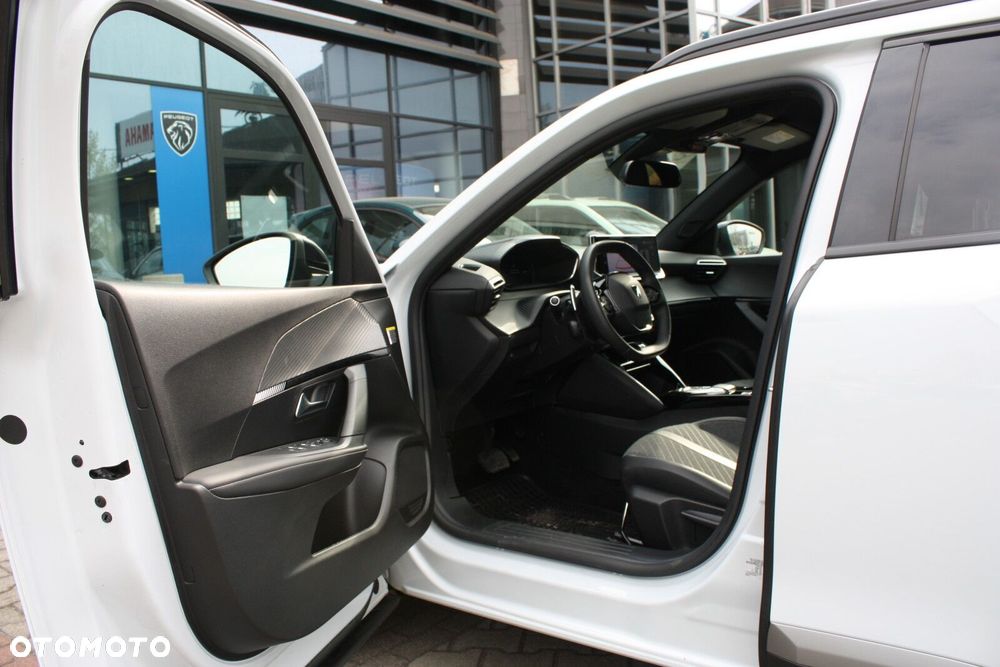Peugeot 2008 1.2 PureTech Allure S&S EAT8 - 10