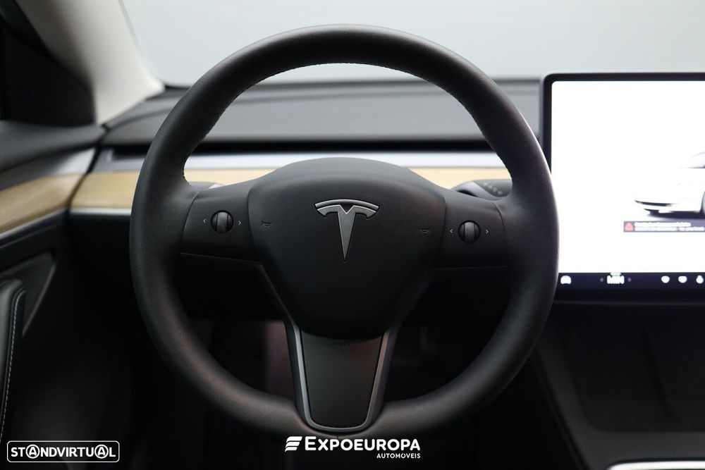 Tesla Model 3 Long Range RWD - 10