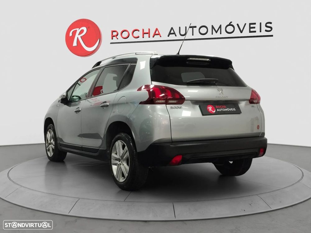 Peugeot 2008 - 5