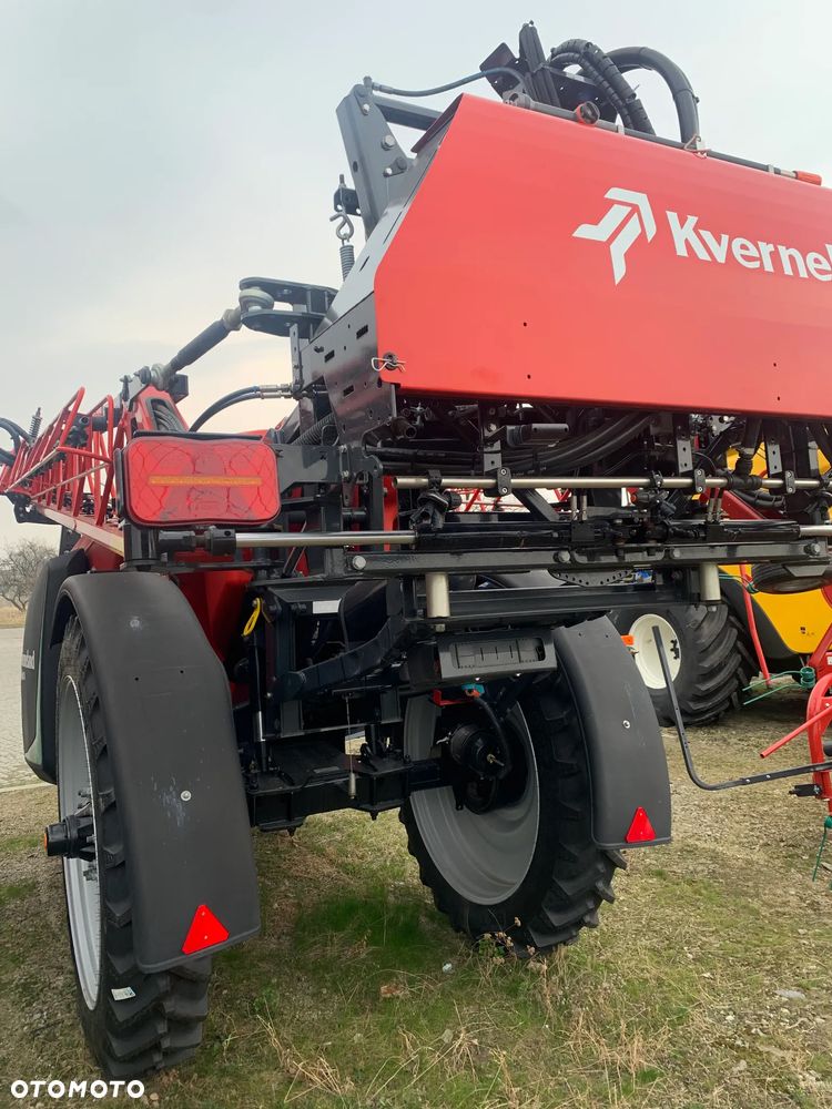 Kverneland iXtrack T4 - 3