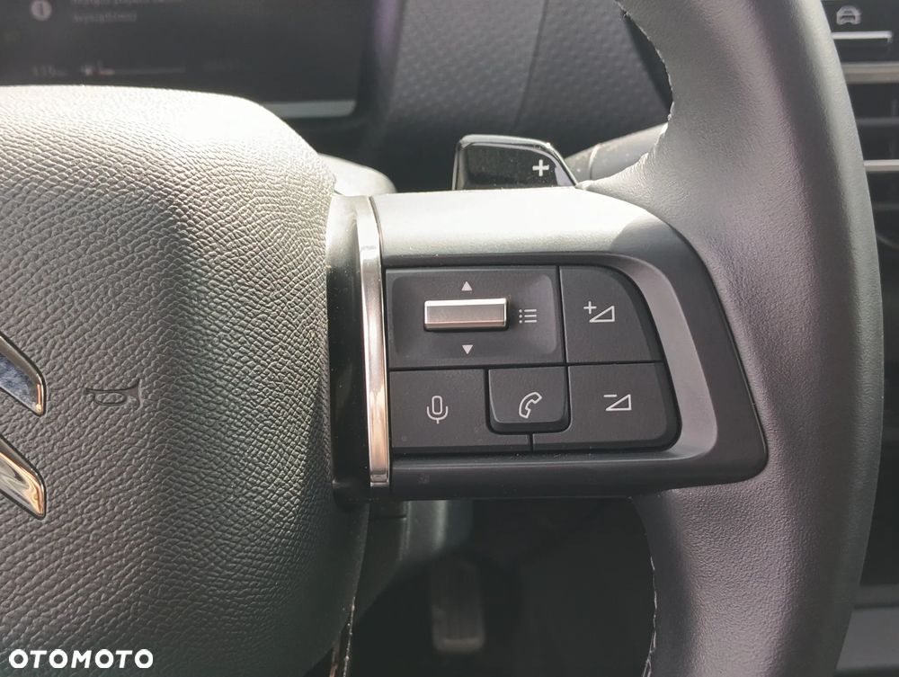 Citroën C4 1.2 PureTech Max S&S EAT8 - 19