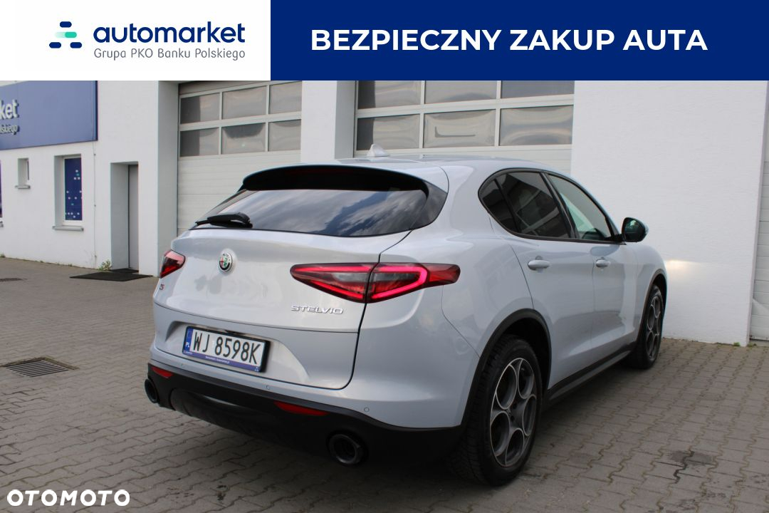 Alfa Romeo Stelvio 2.0 Turbo Sprint Q4 - 6