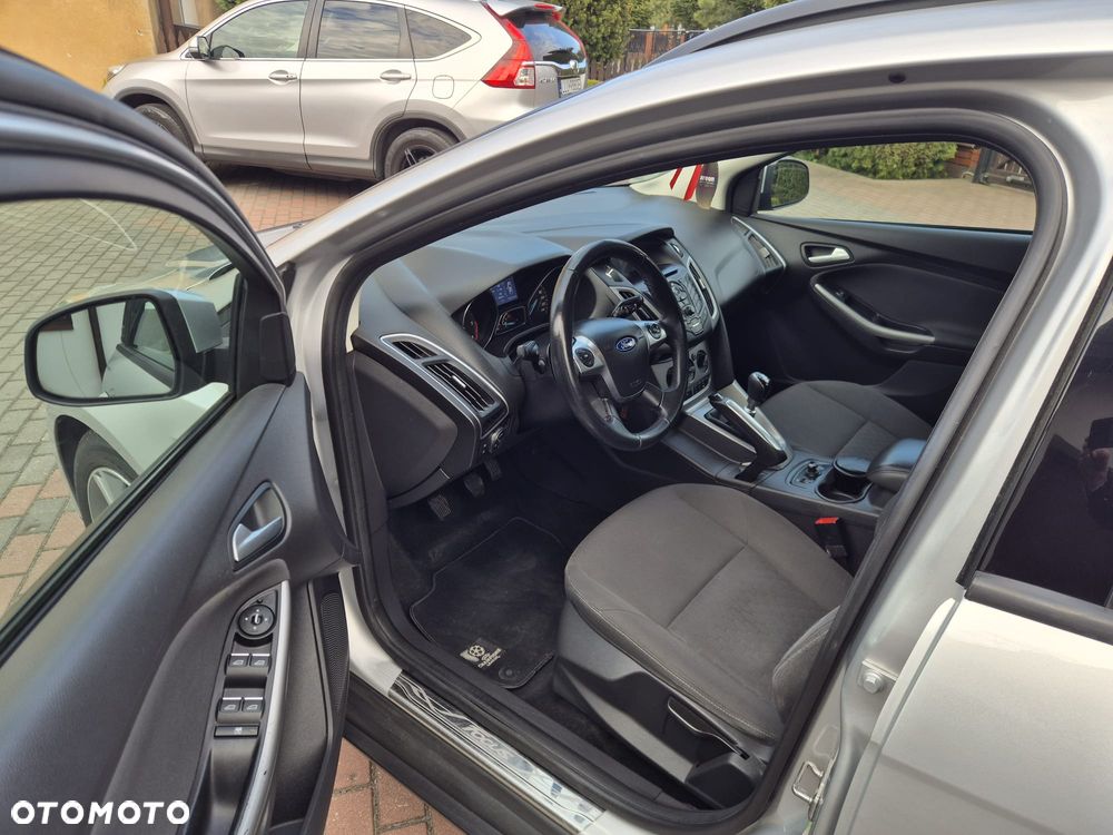Ford Focus 1.6 TDCi DPF Champions Edition - 11
