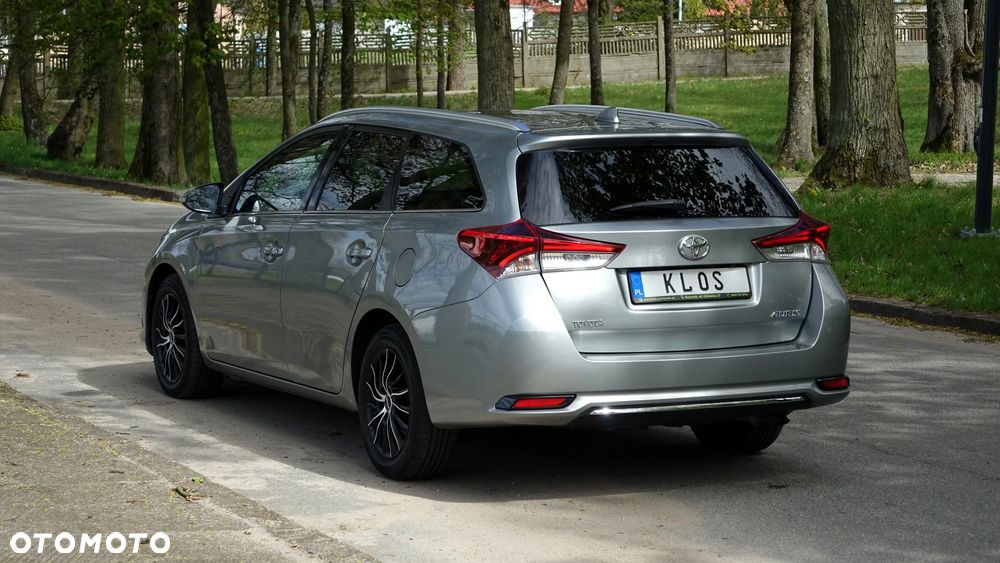 Toyota Auris - 29