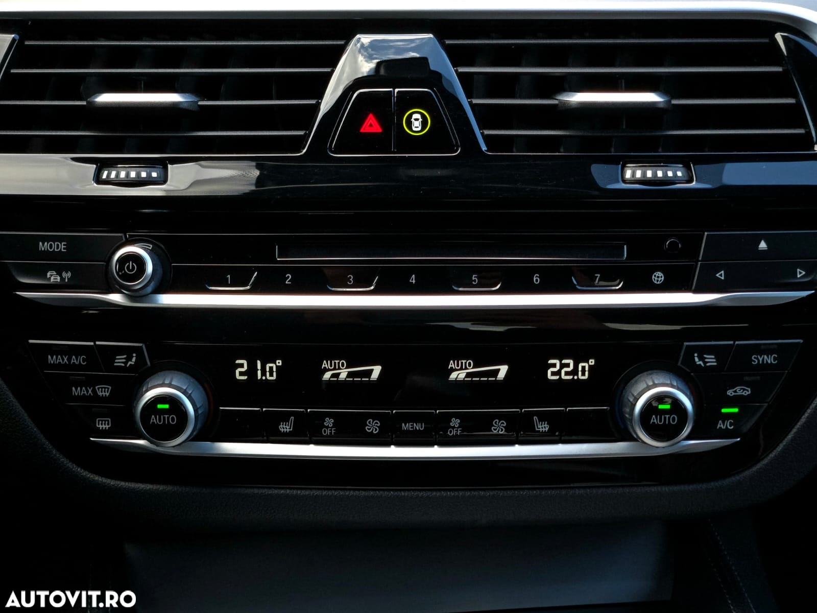 BMW Seria 5 540d xDrive AT - 27