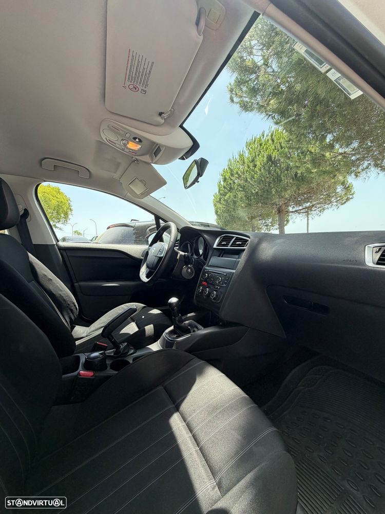 Citroën C4 1.6 HDi SX - 13
