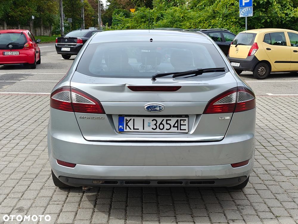 Ford Mondeo 2.0 TDCi Platinium X Plus (Titanium) - 23