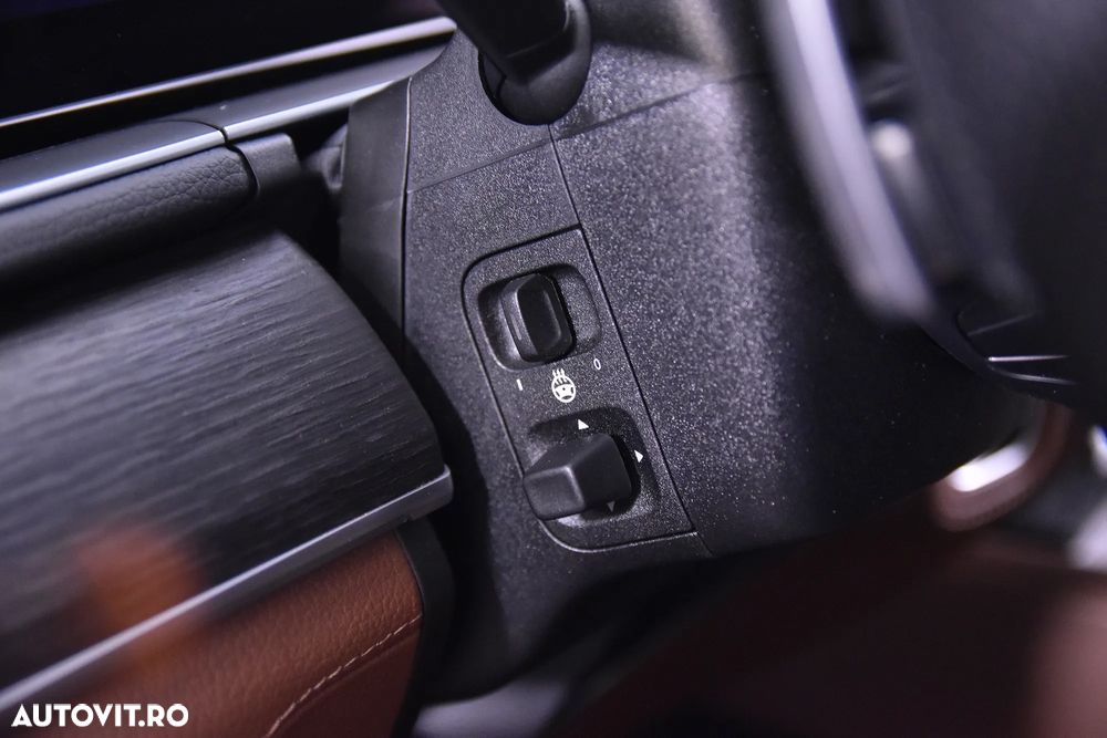 Mercedes-Benz GLS - 18