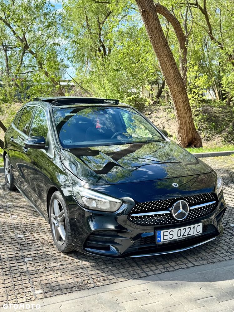 Mercedes-Benz Klasa B 180 AMG Line - 1