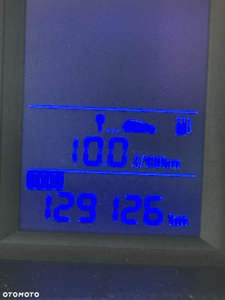 Hyundai i30 1.6 Classic + World Cup - 15