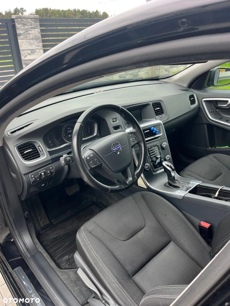 Volvo V60 - 12