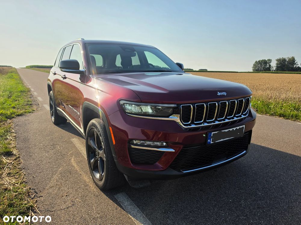 Jeep Grand Cherokee - 14