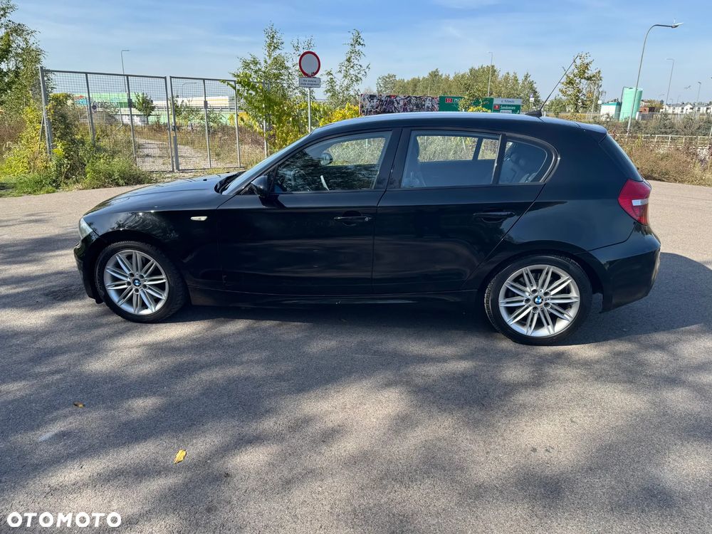 BMW Seria 1 130i - 28