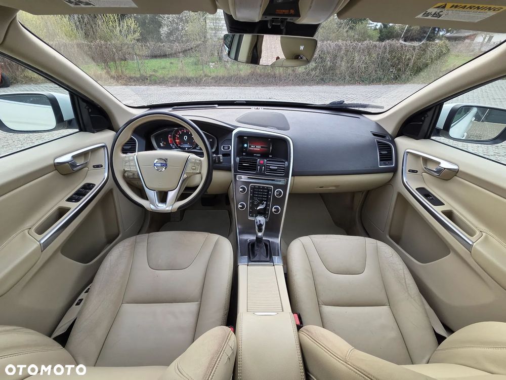 Volvo XC 60 T5 Drive-E Summum - 11