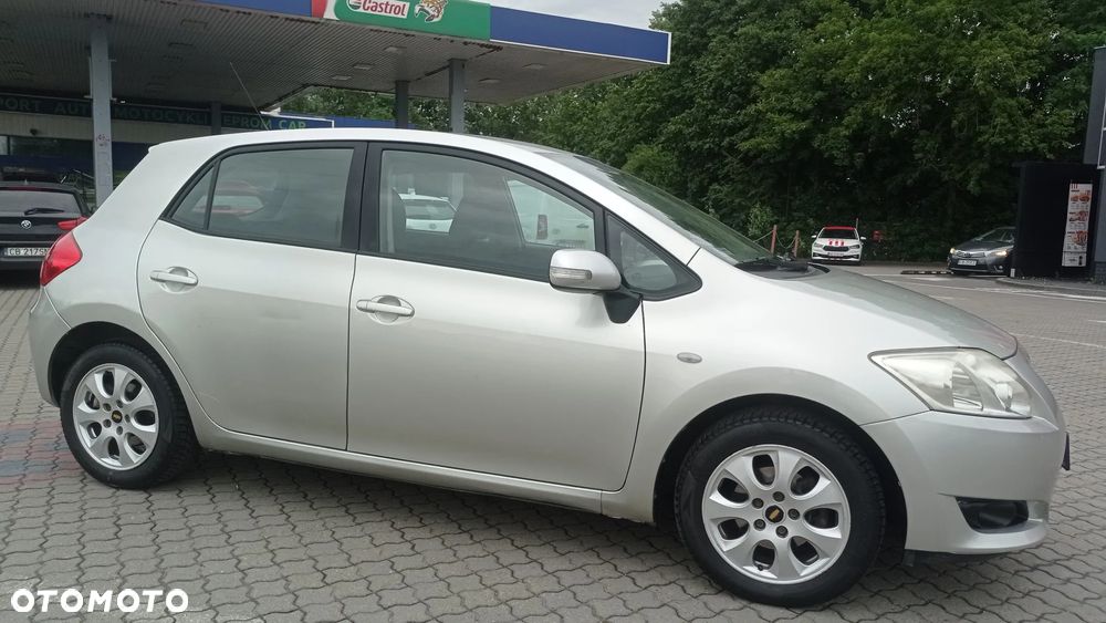 Toyota Auris 1.6 VVT-i Premium MM - 7