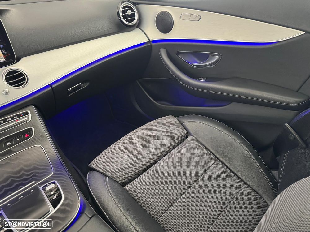 Mercedes-Benz E 300 Bluetec Hybrid Avantgarde - 21