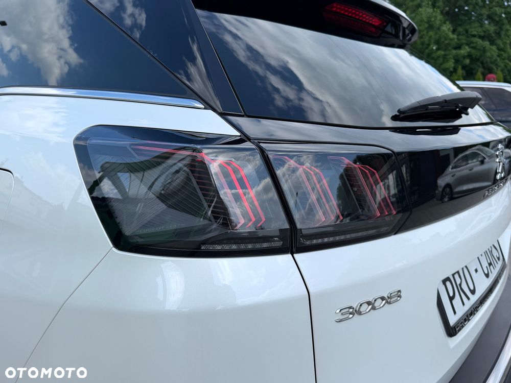 Peugeot 3008 1.6 PureTech HYbrid Allure S&S EAT8 - 40