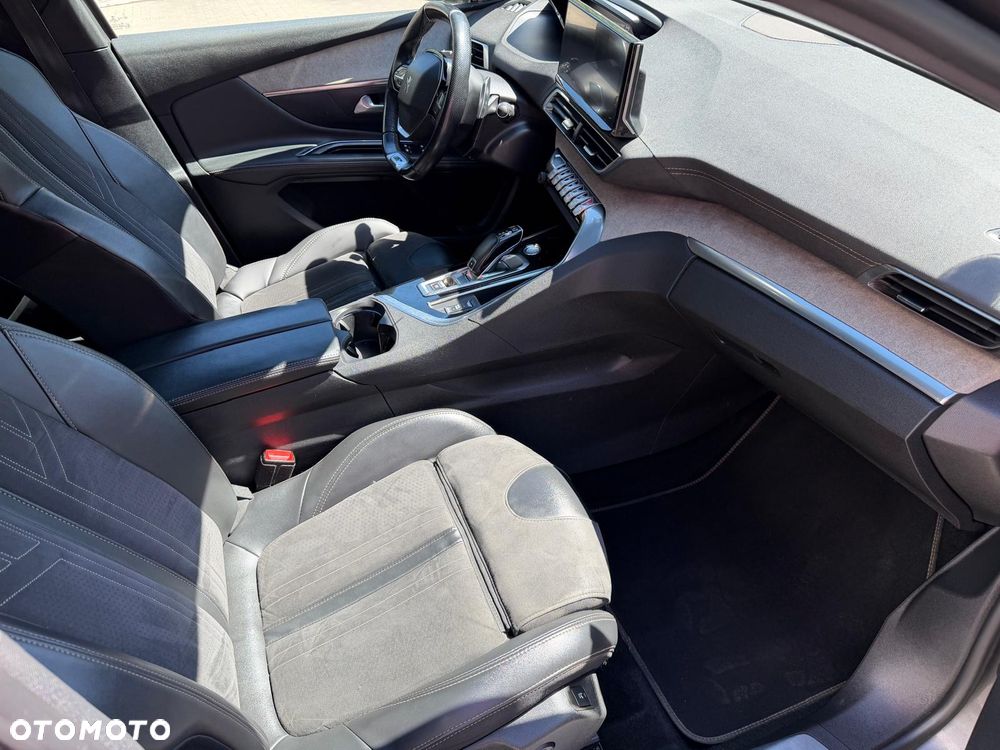 Peugeot 5008 BlueHDi 180 EAT8 GT Pack - 17