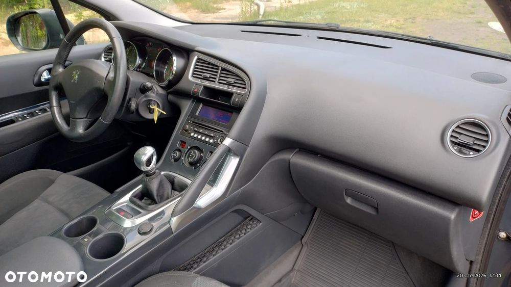 Peugeot 3008 1.6 HDi Premium - 15