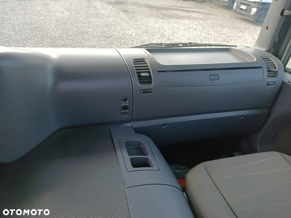 Scania P320 6x2 Hakowiec Marrel , oś skrętna - 22