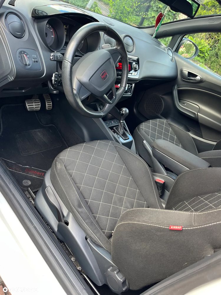 Seat Ibiza SC 1.4 TSI DSG Cupra - 10