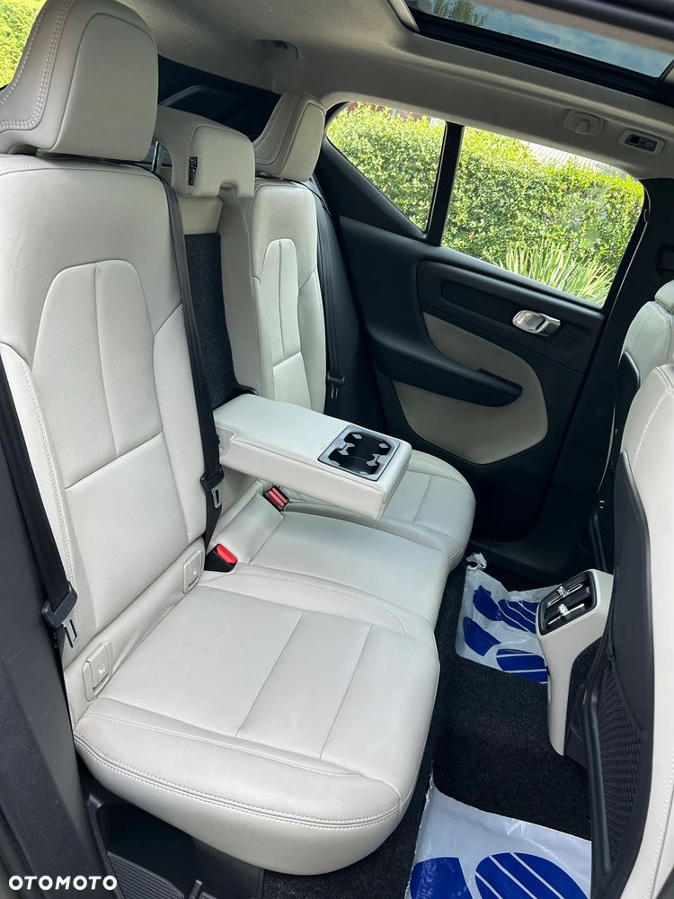 Volvo XC 40 T3 Inscription - 29