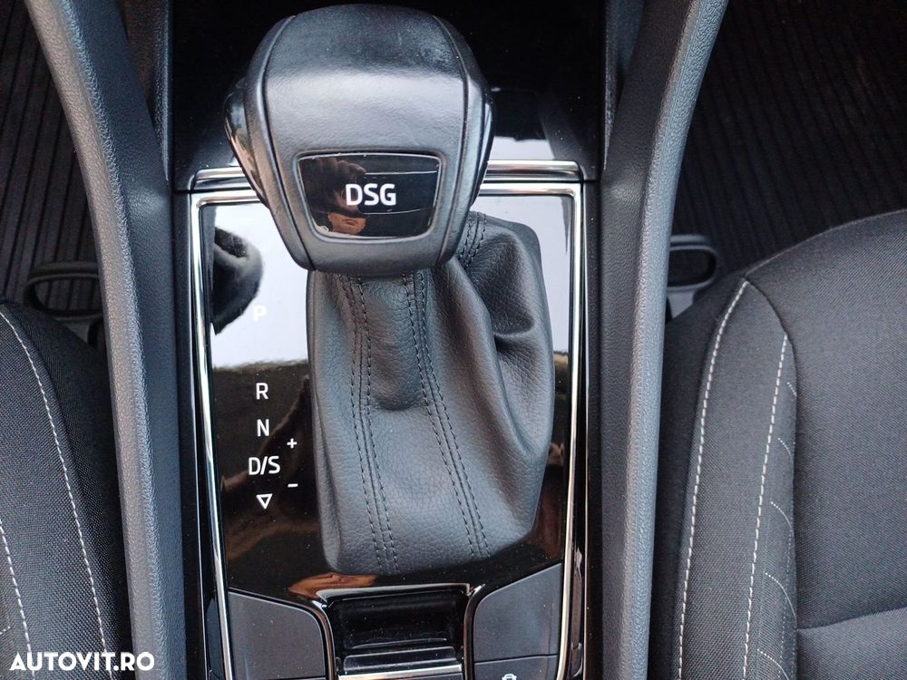 Skoda Karoq 1.5 TSI DSG Ambition - 23
