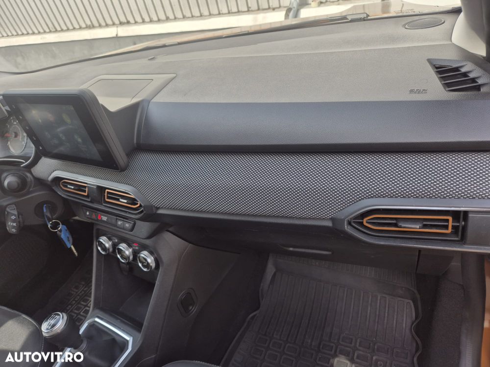 Dacia Sandero ECO-G 100 MT6 Comfort - 17