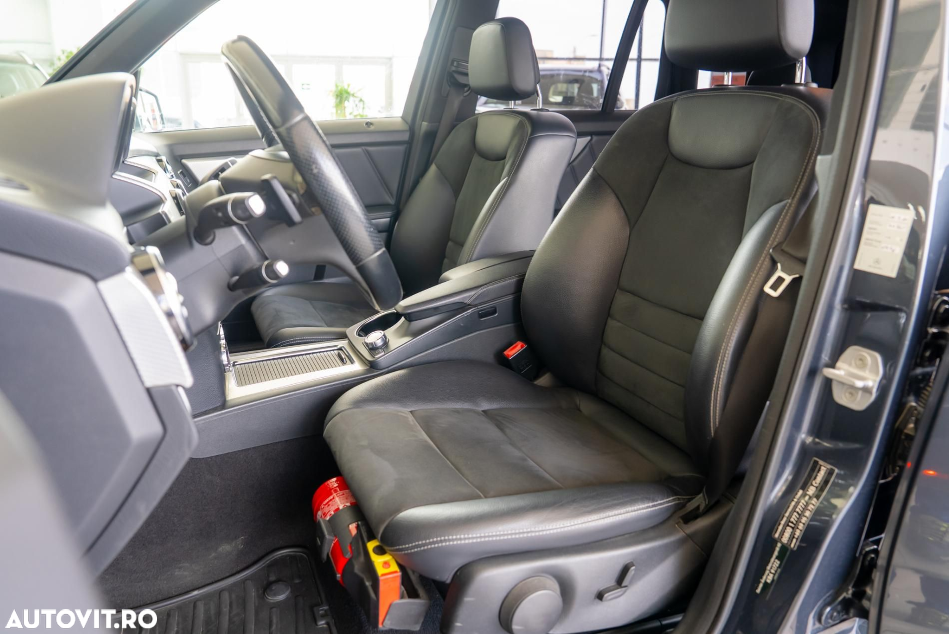 Mercedes-Benz GLK 220 CDI 4Matic (BlueEFFICIENCY) 7G-TRONIC - 6
