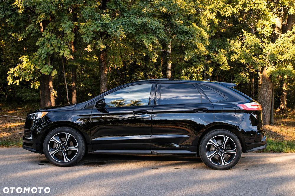 Ford Edge - 8