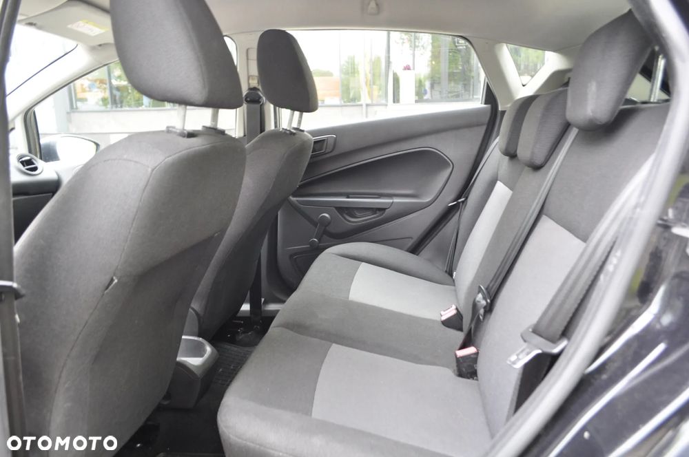 Ford Fiesta 1.25 Trend - 8