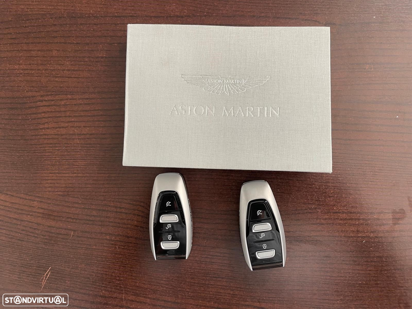Aston Martin DBX Standard - 45