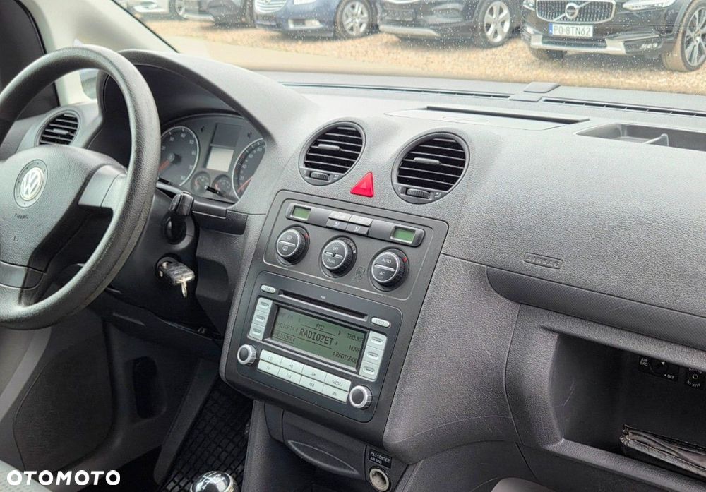 Volkswagen Caddy - 24